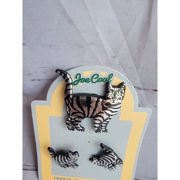 Joe Cool Silver Tabby Cat Pin Earings NOS Made In UK - Picture 2 of 6